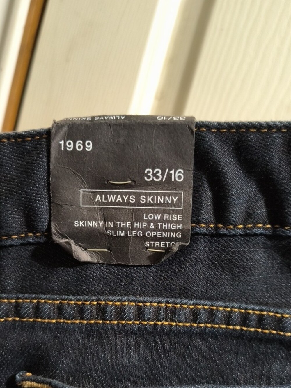 Women's High-Rise Skinny Jeans in Dark Indigo - Picture 4 of 6